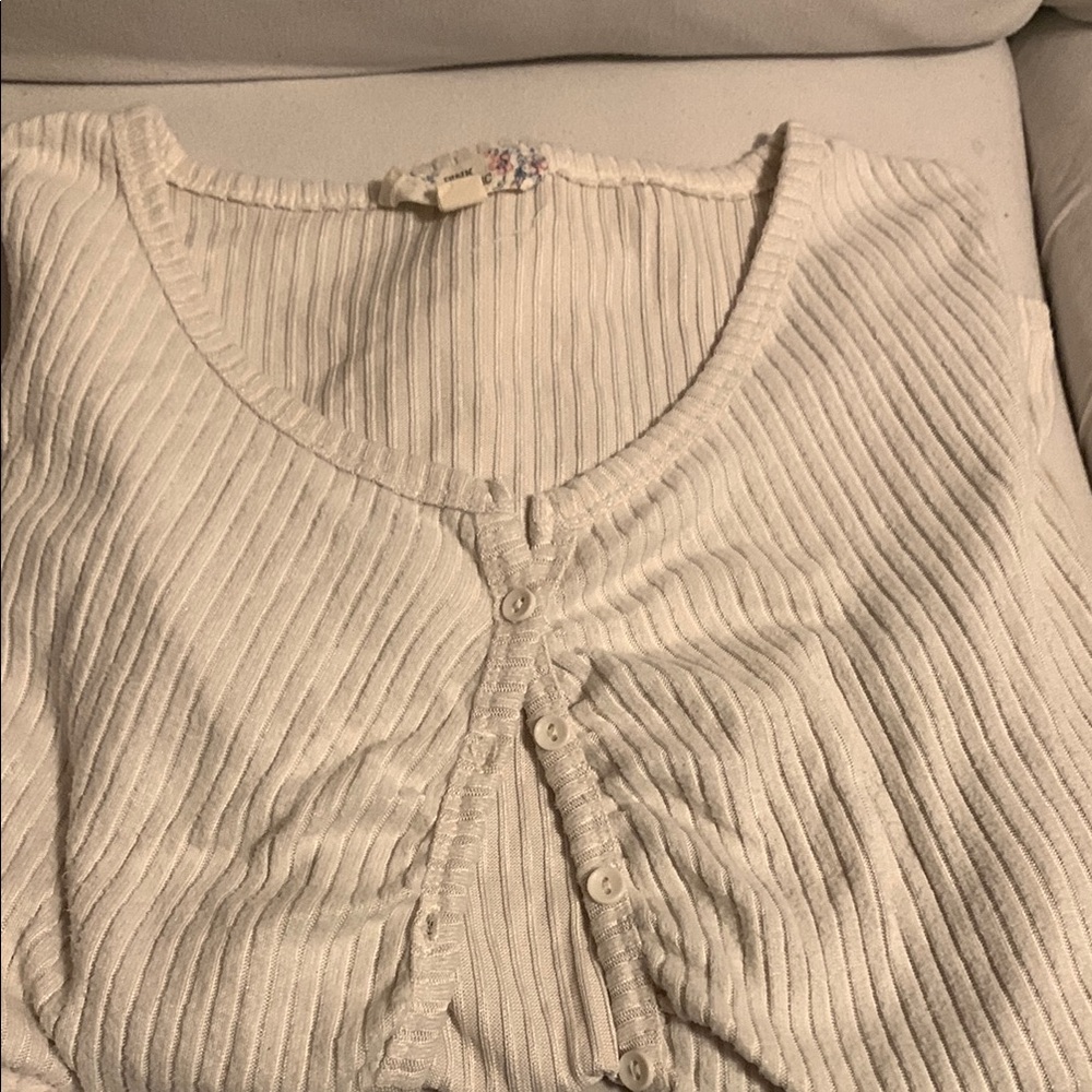 White Ribbed Cardigan Sweater - Picture 4 of 4